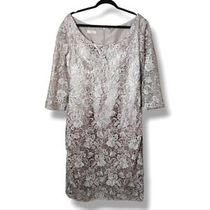 Elegant Lace Midi Dress in Gray